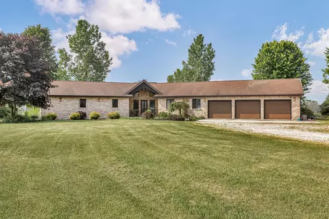 w4339 4 Leaf Drive, Herman, WI 53073
