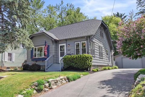 327 S Elm, Oconomowoc, WI 53066