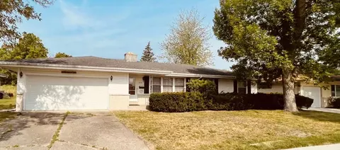 8058 48th, Kenosha, WI 53142