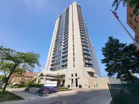 1660 N Prospect #1102, Milwaukee, WI 53202