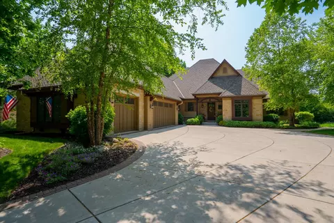 w126n11931 Forest Hl, Germantown, WI 53022