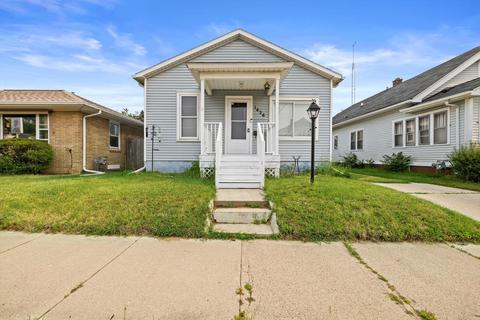 1426 William, Racine, WI 53402