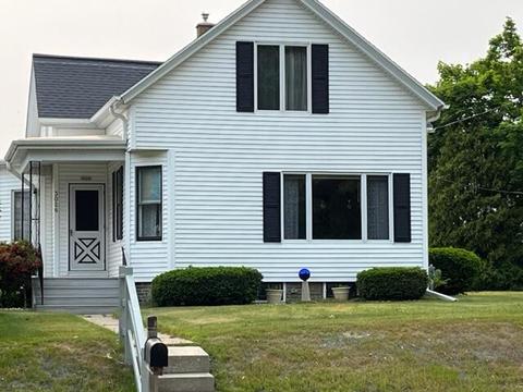 3026 N 8th, Sheboygan, WI 53083