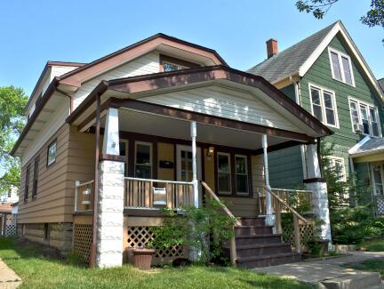 912 S 73rd, West Allis, WI 53214