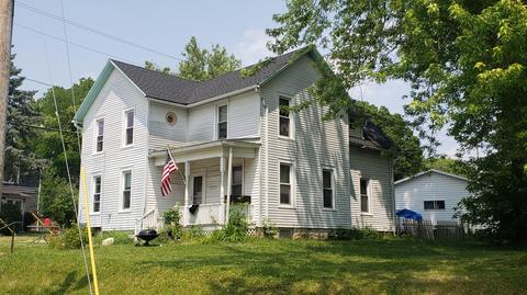 529 Delafield, Waukesha, WI 53188