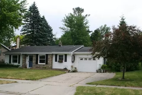 714 Elm, Hartford, WI 53027