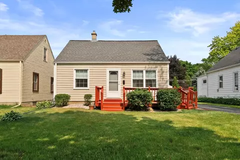 1110 S 120th, West Allis, WI 53214