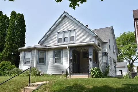 3758 E Plankinton #3760, Cudahy, WI 53110
