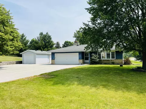 w281s3582 Redtail, Genesee, WI 53189