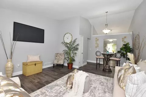 9354 W Terra, Milwaukee, WI 53224