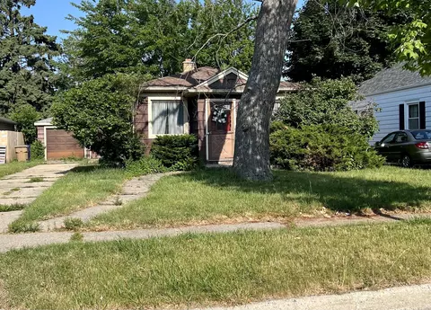 7714 19th, Kenosha, WI 53143