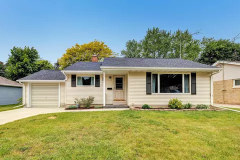 1210 N 23rd, Manitowoc, WI 54220