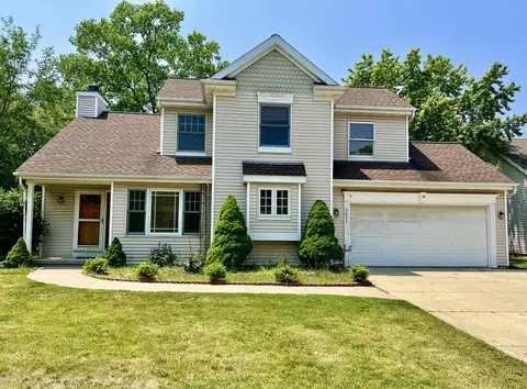 5651 S 45th, Greenfield, WI 53220