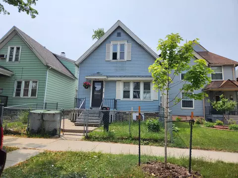 1415 W Madison, Milwaukee, WI 53204