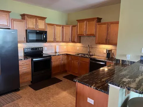 1018 Stratford #202, Racine, WI 53406