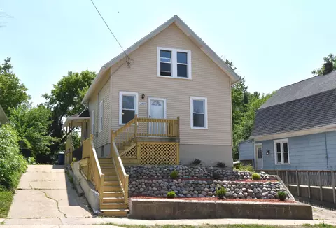 2805 W High, Racine, WI 53404