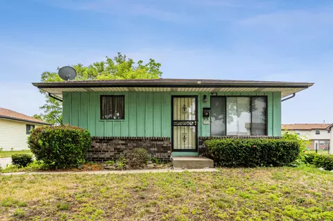 1517 W Cherry, Milwaukee, WI 53205