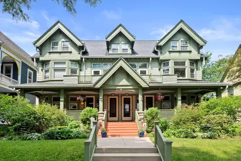 2729 N Prospect, Milwaukee, WI 53211
