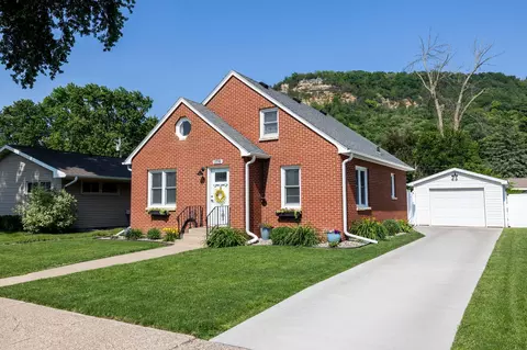 1709 30th, La Crosse, WI 54601