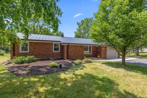 w181s6365 Lentini, Muskego, WI 53150