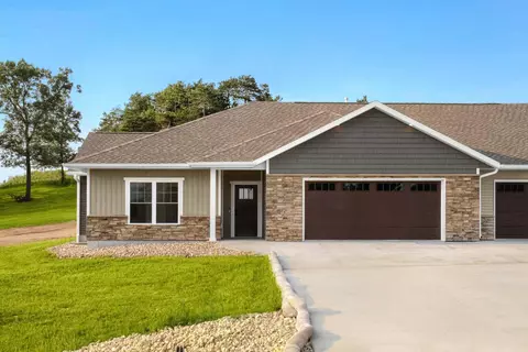 W7666 Castle Mound, Holland, WI 54636