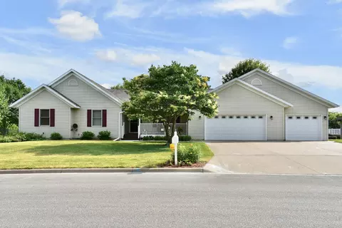 1428 Ridgewood, Winona, MN 55987