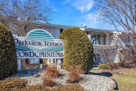 8610 30th #104, Kenosha, WI 53142