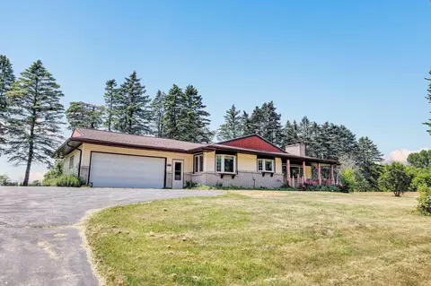 8218 Gass Lk, Newton, WI 53063