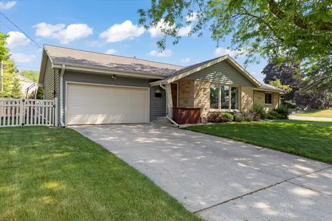n87w17044 Rosslyn, Menomonee Falls, WI 53051