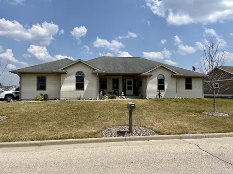 1011 Pinewood, Sparta, WI 54656
