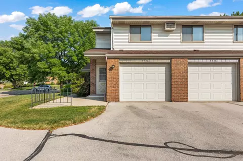 4436 S Greenridge, Greenfield, WI 53220
