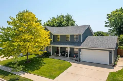 2831 Sandra, Waukesha, WI 53188