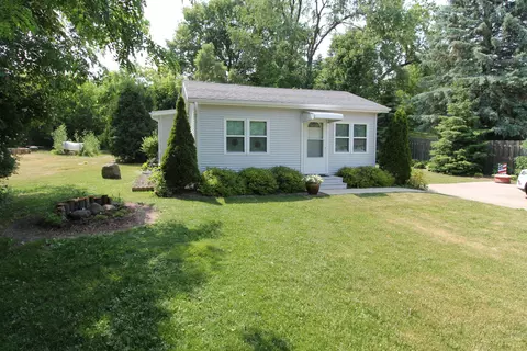 111 Park, Twin Lakes, WI 53181