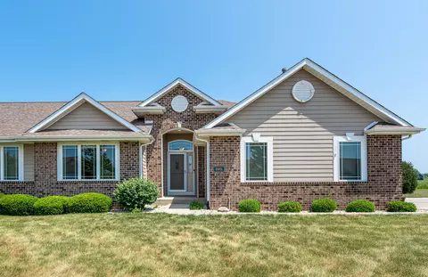8951 62nd #492, Pleasant Prairie, WI 53158