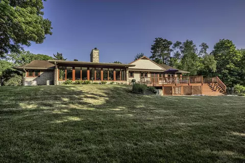 3455 Pilgrim, Brookfield, WI 53005