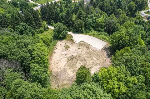 4474 Summit, Polk, WI 53086