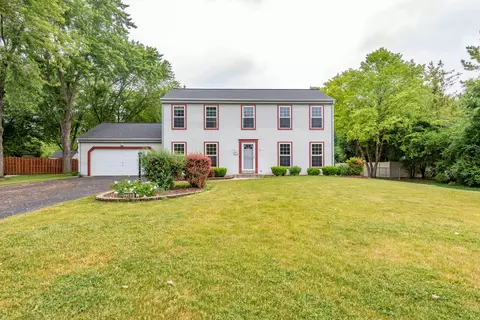 2340 S Ronke, New Berlin, WI 53151