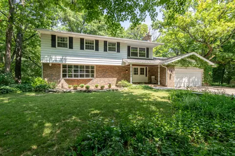 w288s4774 Rockwood, Genesee, WI 53189