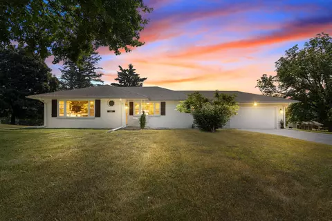 4680 N 158th, Brookfield, WI 53005