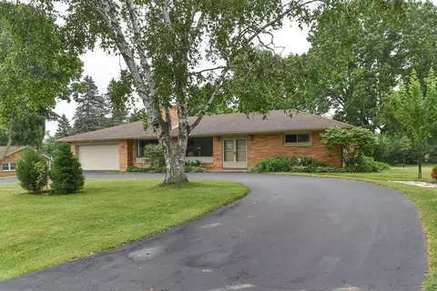 15235 Flagstaff, Brookfield, WI 53005