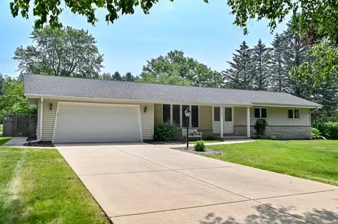1436 Mount, Richfield, WI 53033