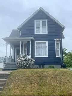 828 N 9th, Manitowoc, WI 54220