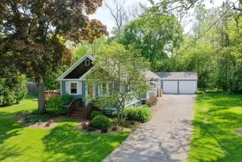 12516 N Pilot, Mequon, WI 53092