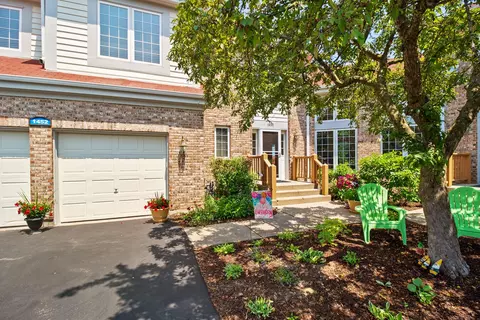 1452 Highland #8-22, Geneva, WI 53147