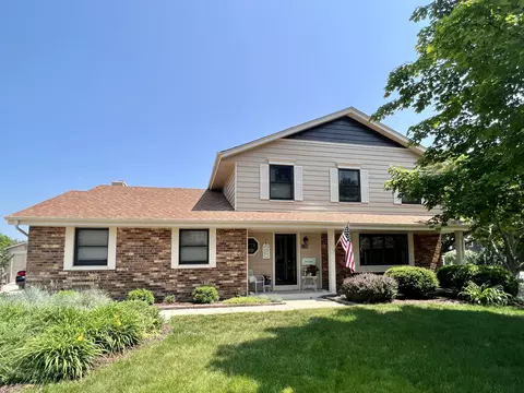 w224n2780 Burwood, Waukesha, WI 53186