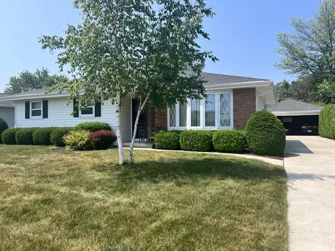1354 Kellner, Manitowoc, WI 54220