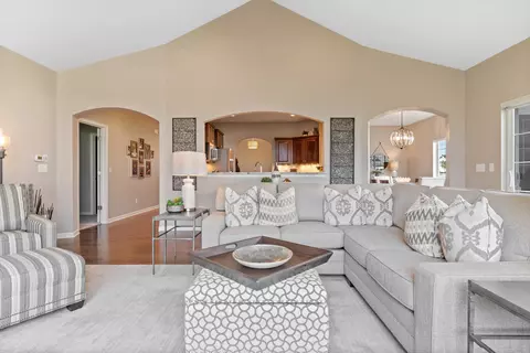 2323 Kayla, Waukesha, WI 53188