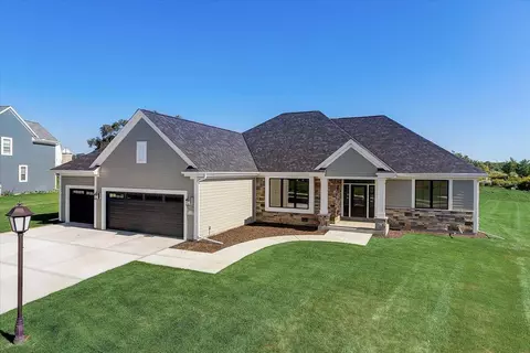 w125n11126 Strawgrass #LT 36, Germantown, WI 53022