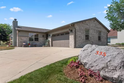 335 E Prospect, Hartford, WI 53027