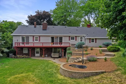 5880 S 124th, Hales Corners, WI 53130